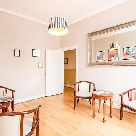 Dancenter Near Clifton Down Station 3* Bristol